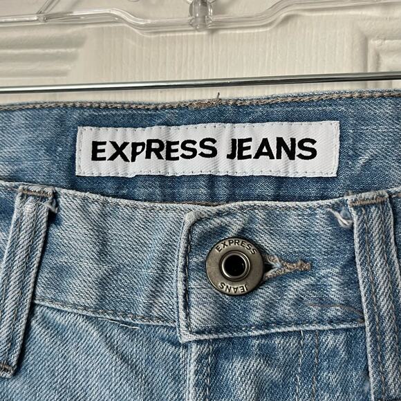 Express Jeans Rocco Slim Fit Cutoffs - Size 31 - Picture 2 of 8